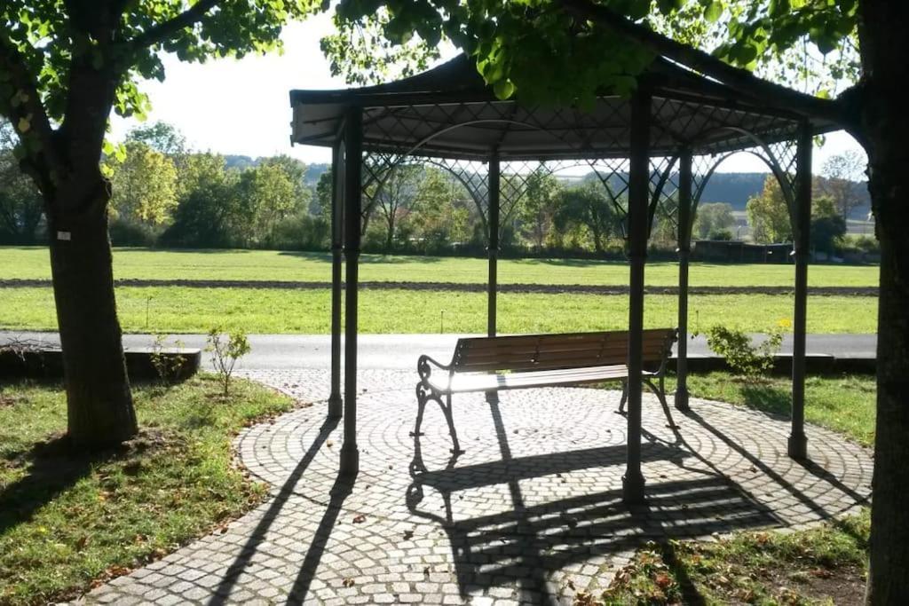 Ferienwohnung Zeit Fuer Dich Himmelkron Exterior foto