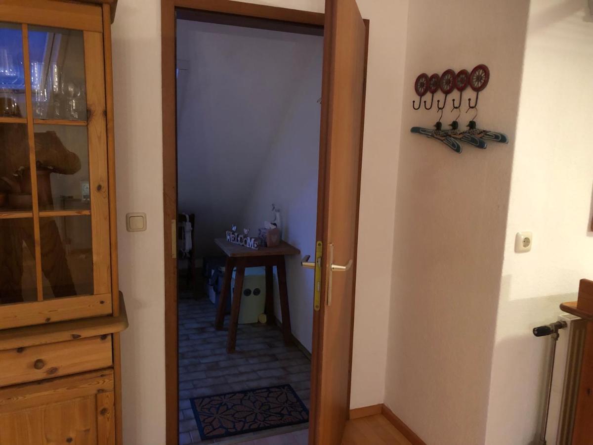 Ferienwohnung Zeit Fuer Dich Himmelkron Exterior foto