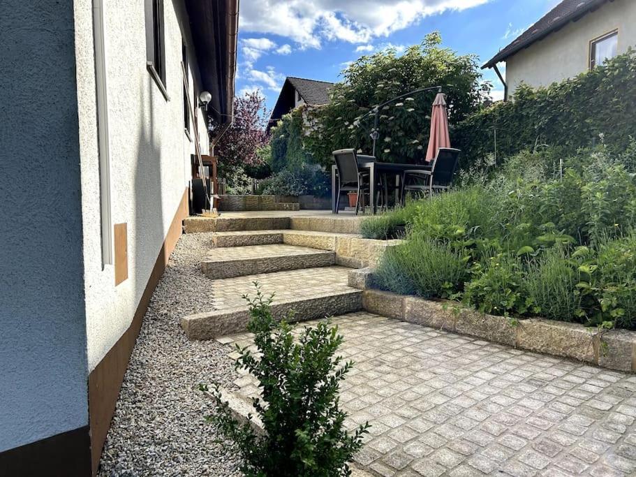 Ferienwohnung Zeit Fuer Dich Himmelkron Exterior foto