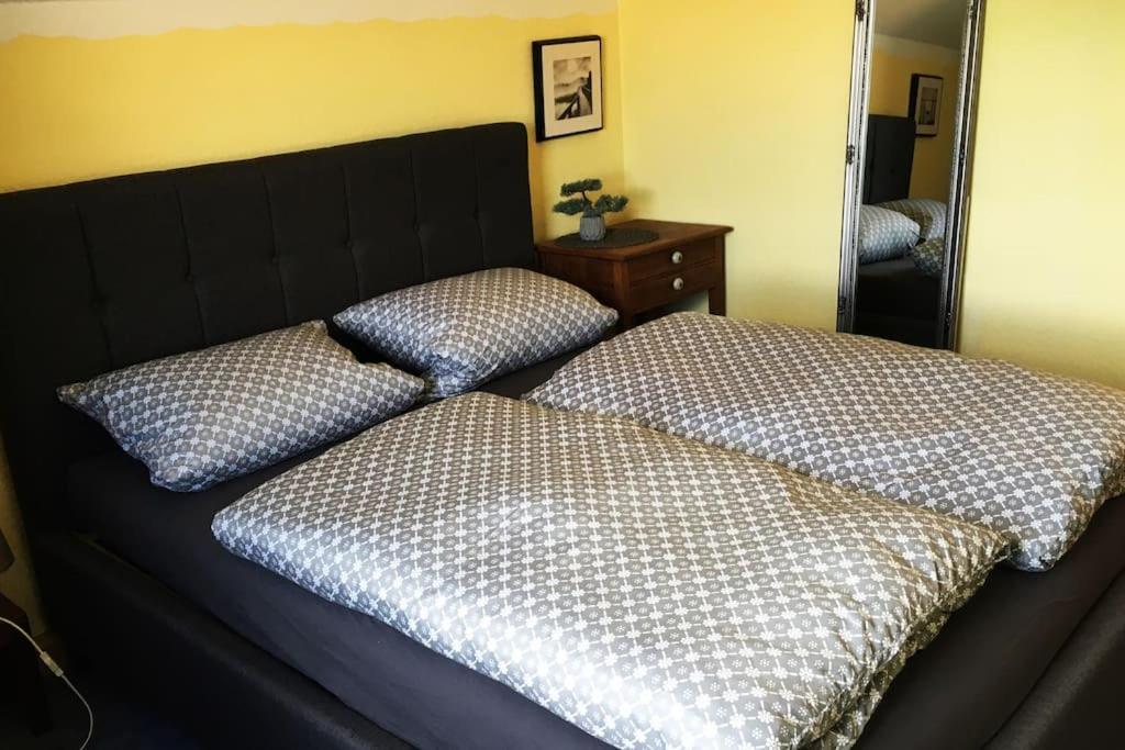 Ferienwohnung Zeit Fuer Dich Himmelkron Exterior foto